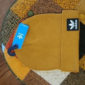 Unisex original Adidas Grove Beanie bnwt